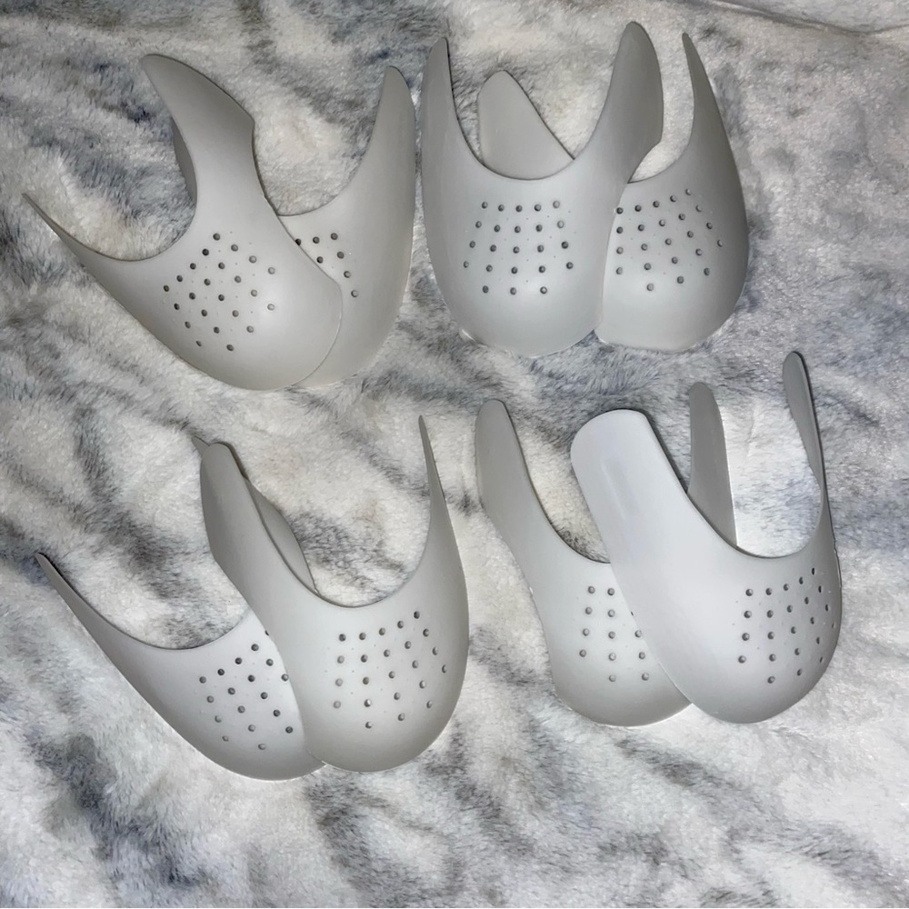 Set of 4 Plastic Shoe Inserts